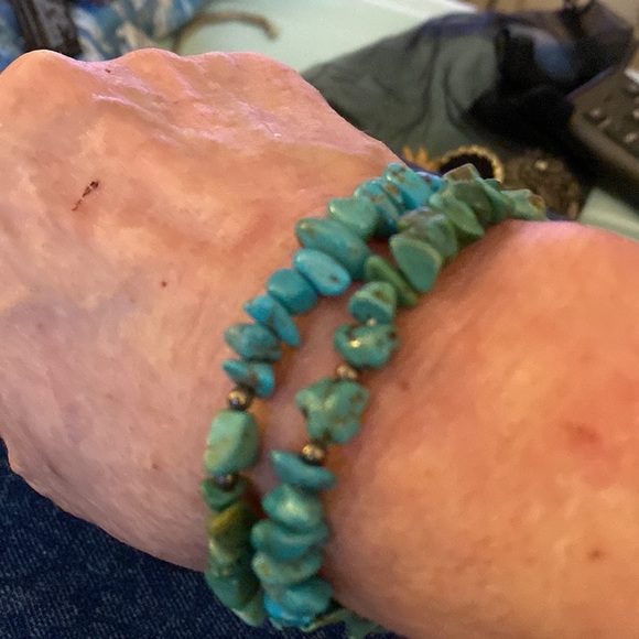 Turquoise chip bracelet double strand marked 925 I believe is Carolyn Pollack - Picture 5 of 7